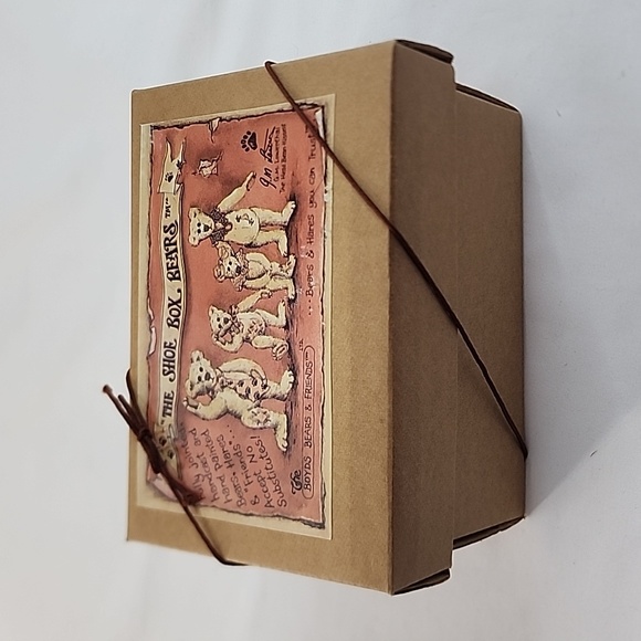 BNIB Boyds Bears The Shoe Box Bears Chicklet Grizberg A Sprinkle In TimeFigurine - Picture 16 of 16